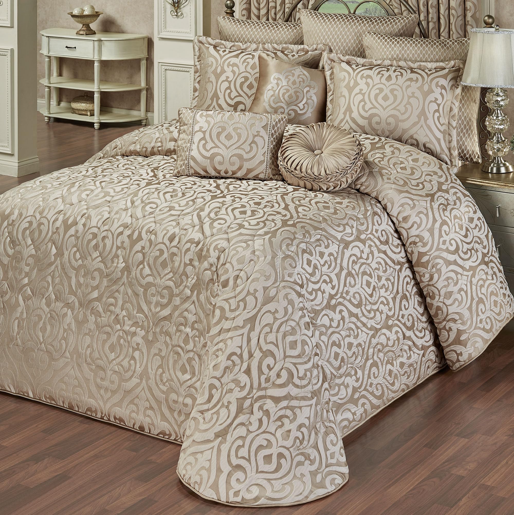 Amazon.com: Davenport Luxury Bedding | Neutral Sand and Beige